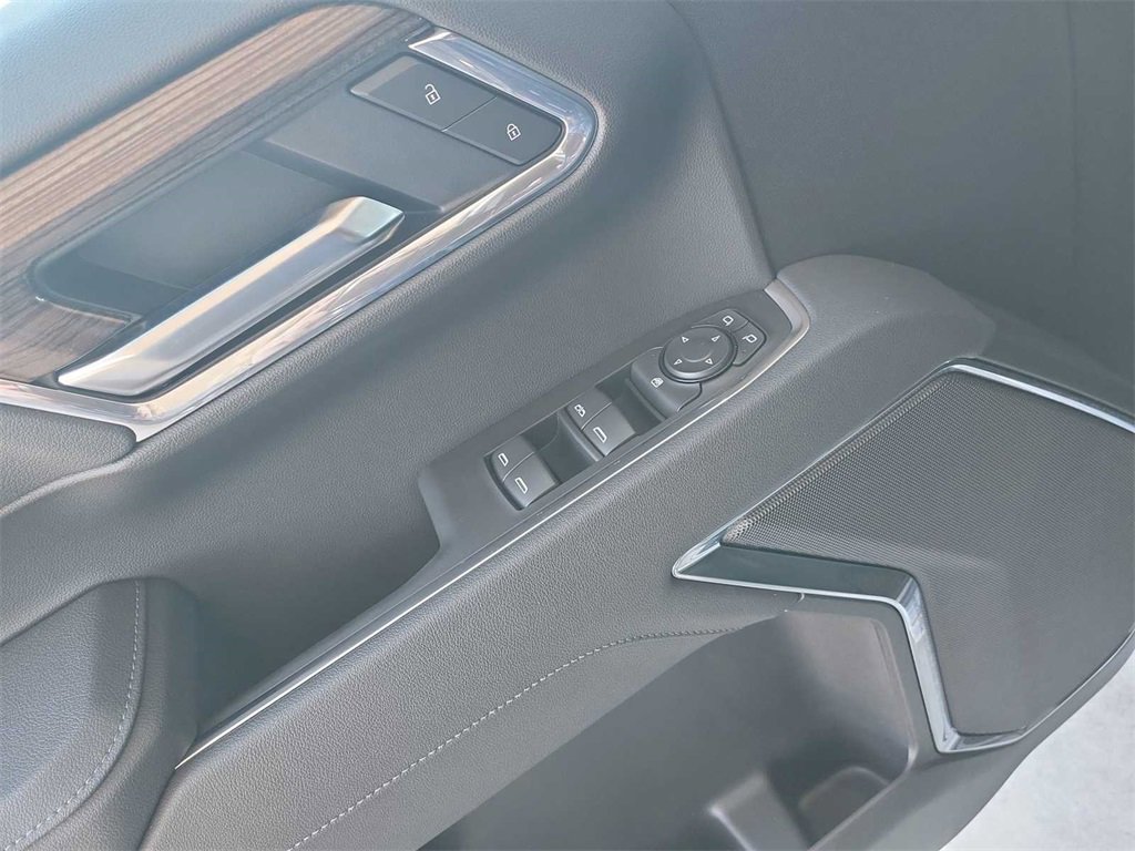 New 2025 Chevrolet Silverado 1500 LT w/ Z71 Off-Road Package image 23