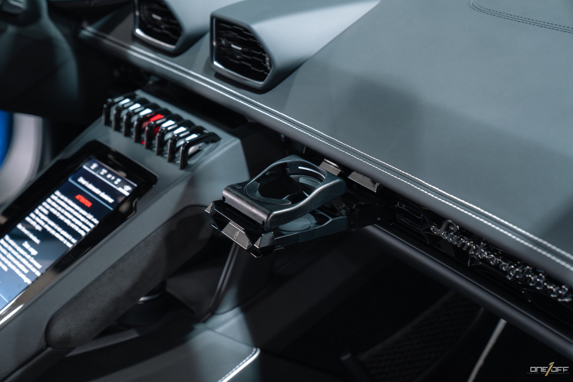 Used 2021 Lamborghini Huracan EVO image 10