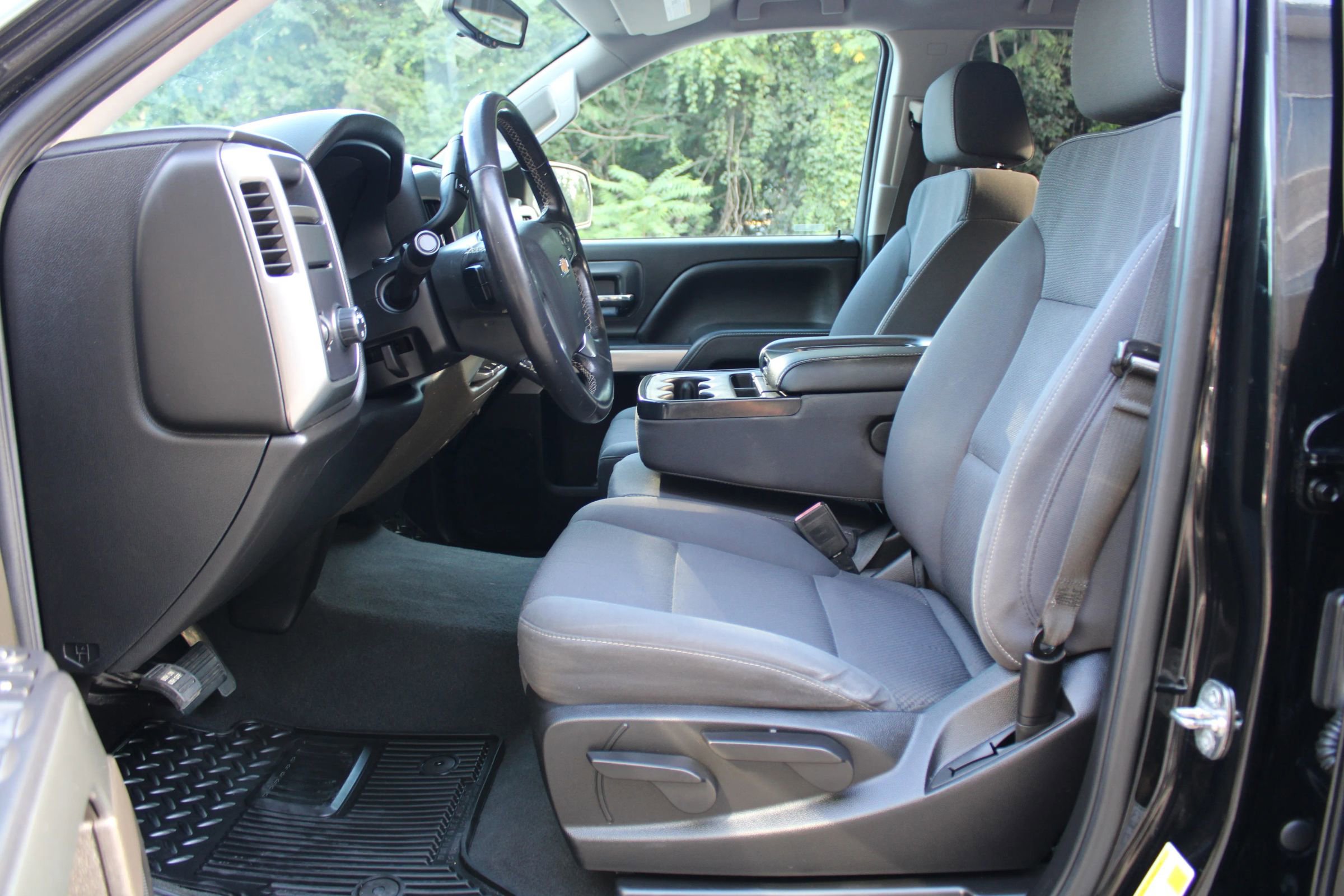 Used 2019 Chevrolet Silverado 1500 LT image 19