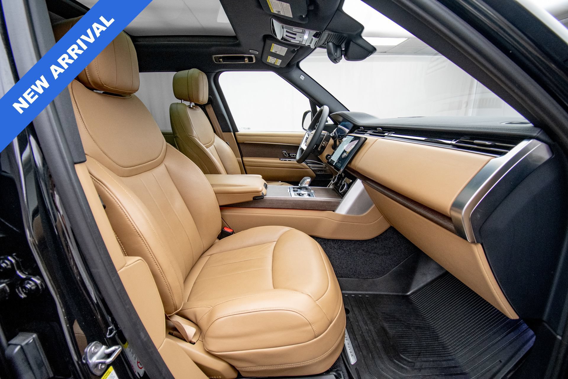Used 2023 Land Rover Range Rover SE AWD/4WD image 15