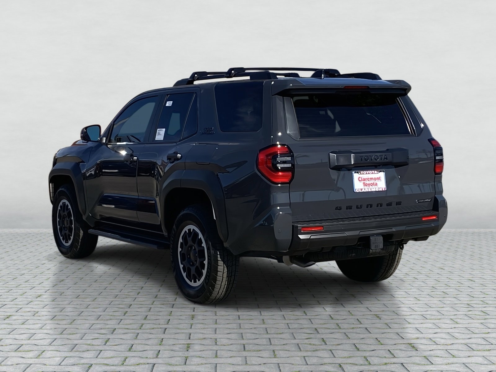 New 2026 Toyota 4Runner TRD Off-Road image 2