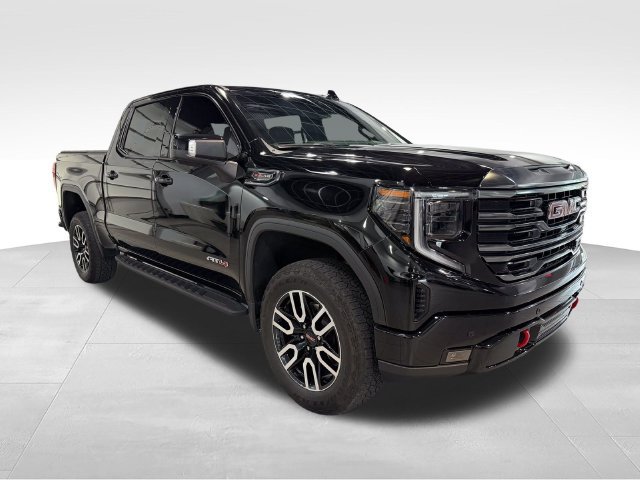 Used 2023 GMC Sierra 1500 AT4 w/ AT4 Premium Package AWD/4WD image 3
