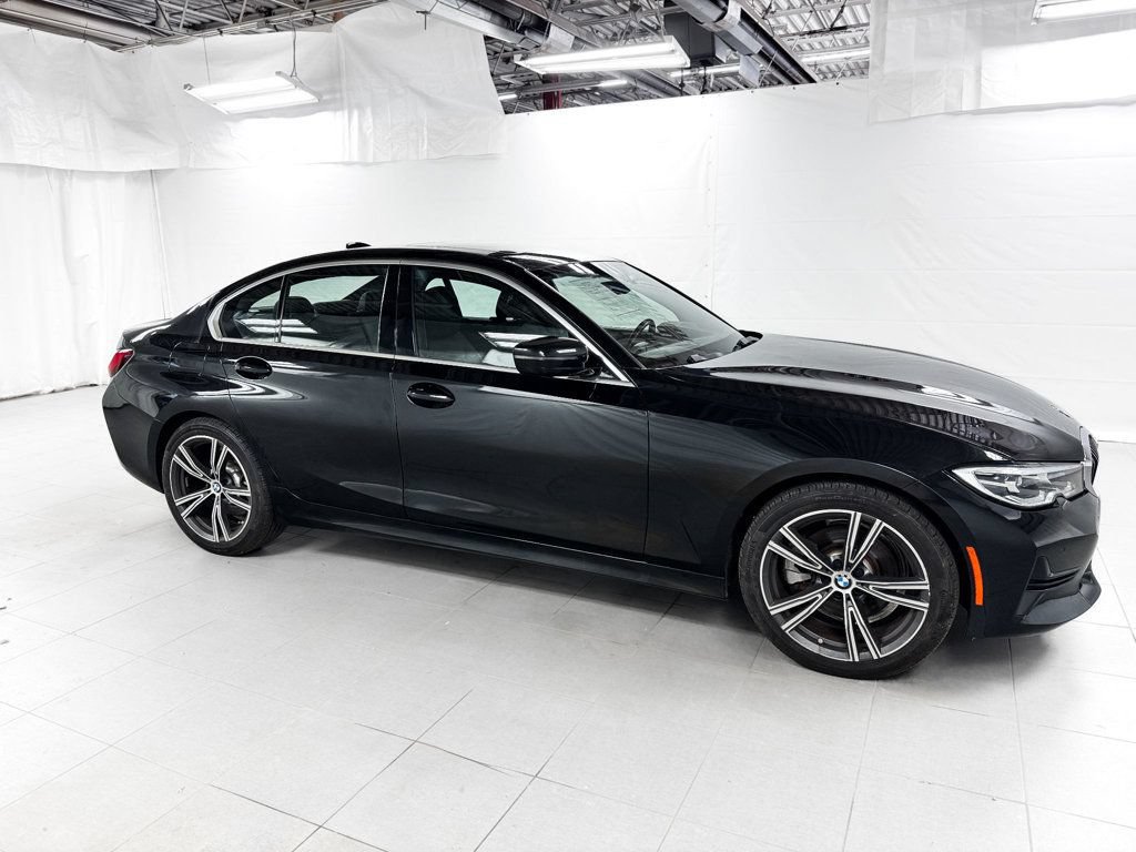 Used 2021 BMW 330e xDrive w/ Premium Package AWD/4WD image 7