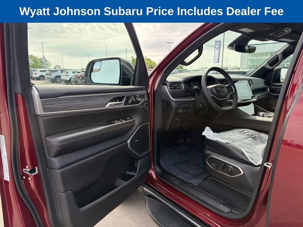 Used 2024 Jeep Wagoneer Series II w/ Flexible Seating Group AWD/4WD image 24