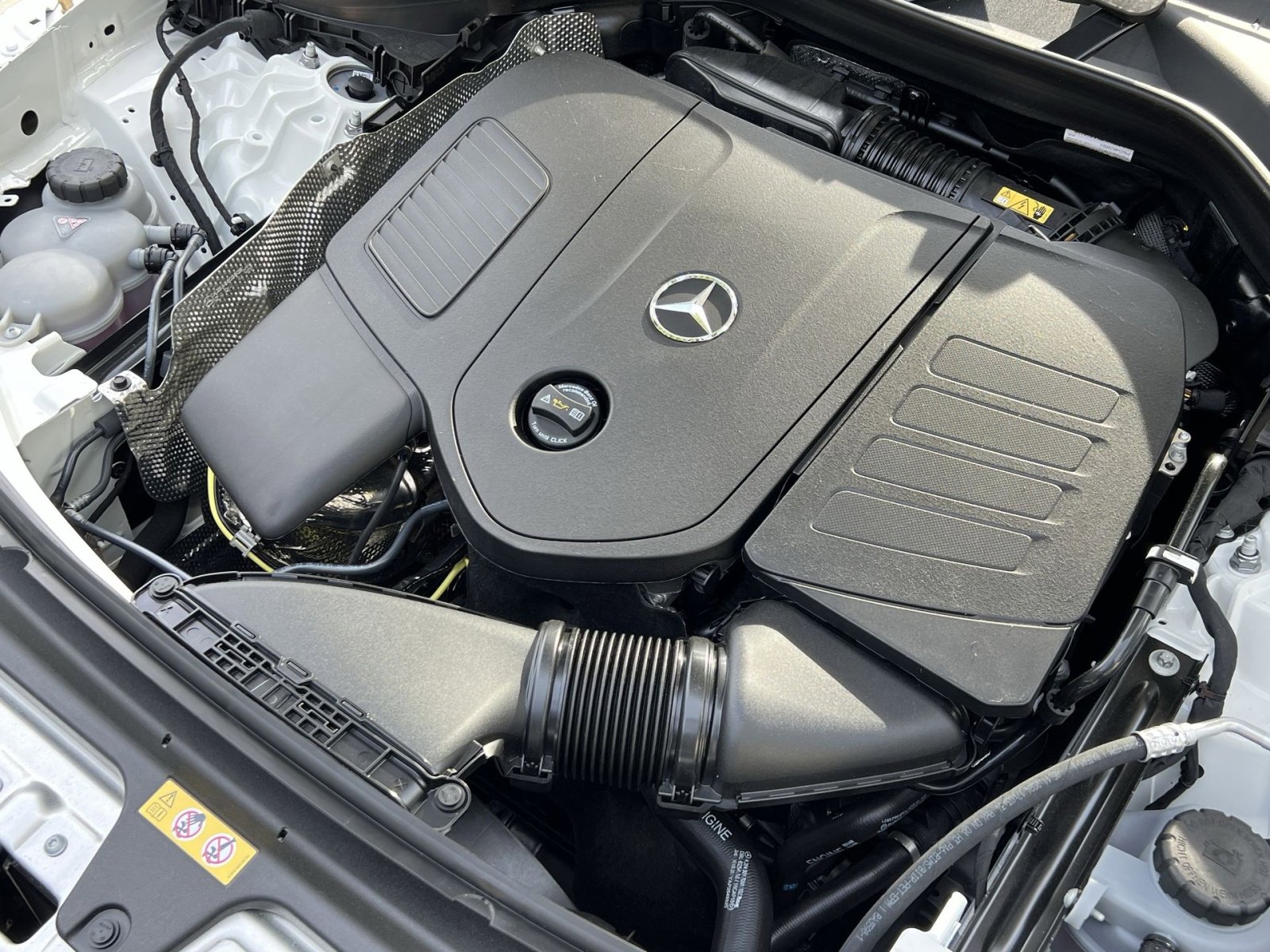 Certified 2025 Mercedes-Benz GLC 300 4MATIC image 27