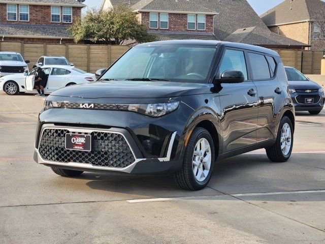 Used 2025 Kia Soul S image 11