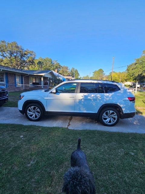 Used 2021 Volkswagen Atlas SE w/ Panoramic Sunroof Package