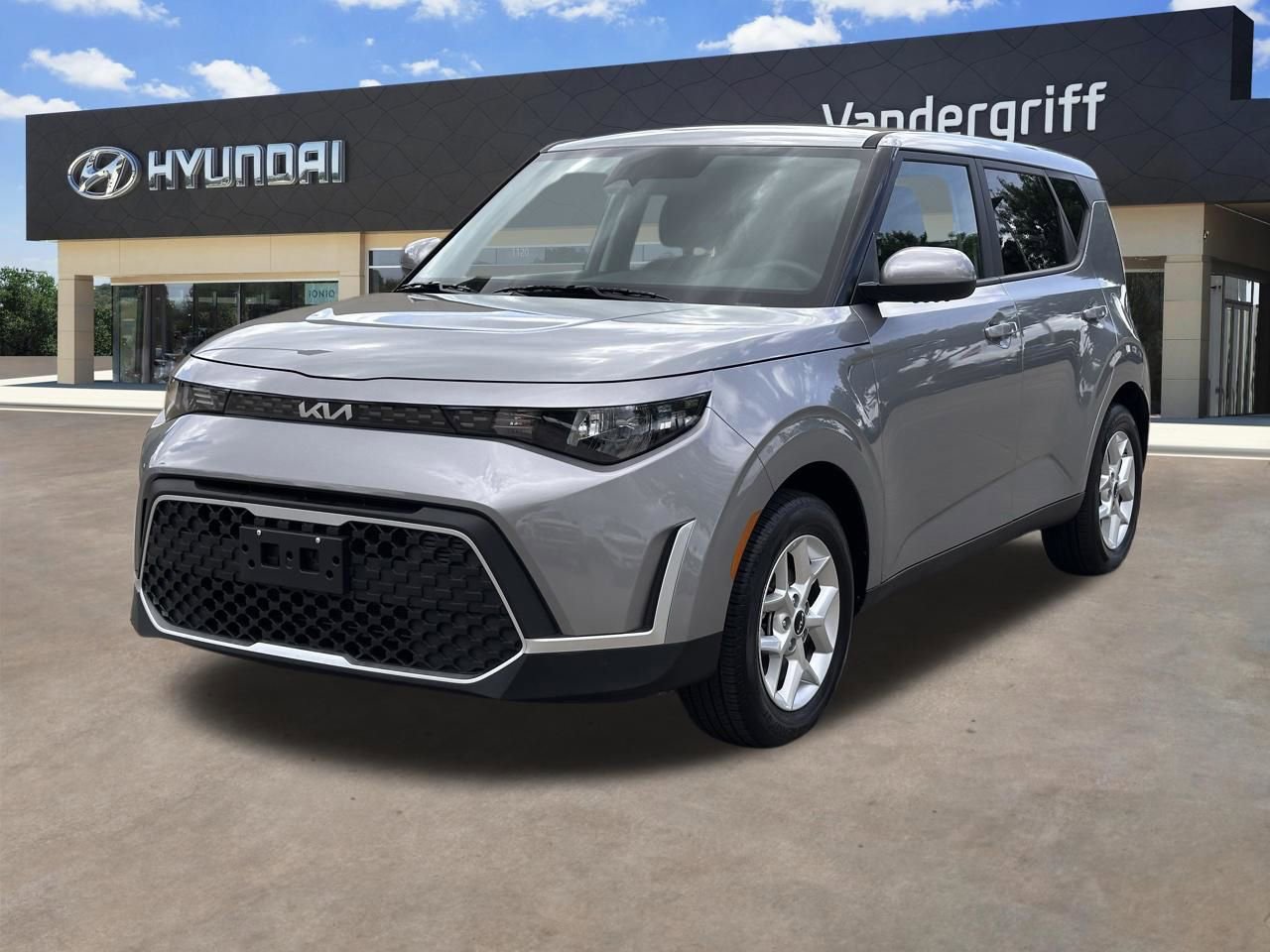 Used 2025 Kia Soul S image 6