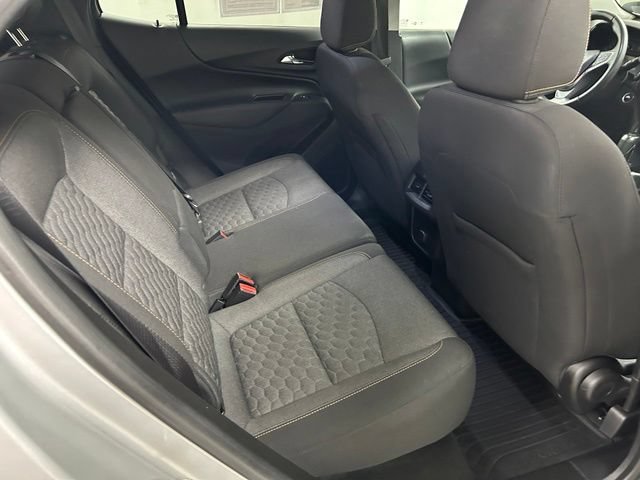 Used 2018 Chevrolet Equinox LT AWD/4WD image 14