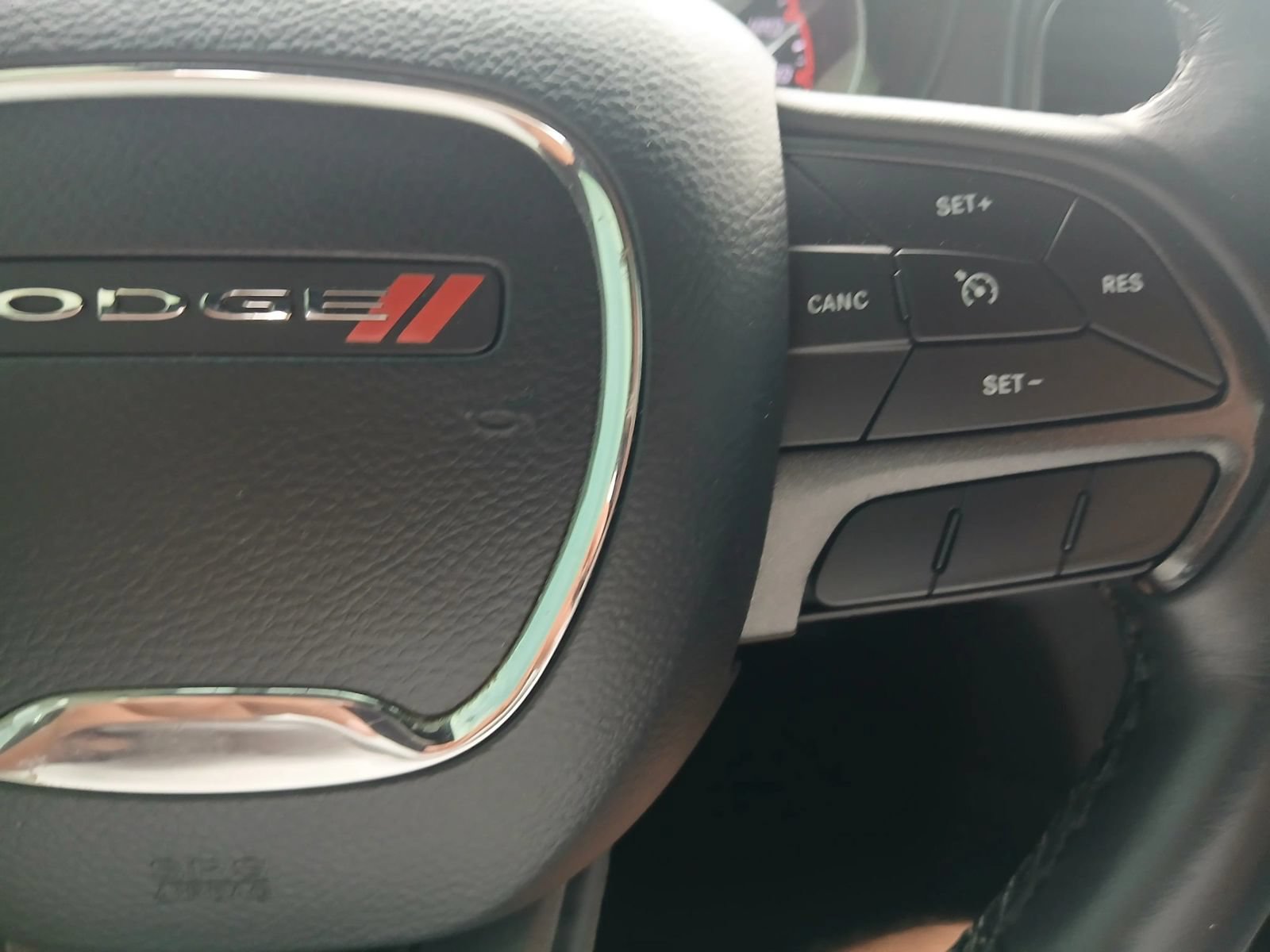 Used 2019 Dodge Charger SXT RWD image 29