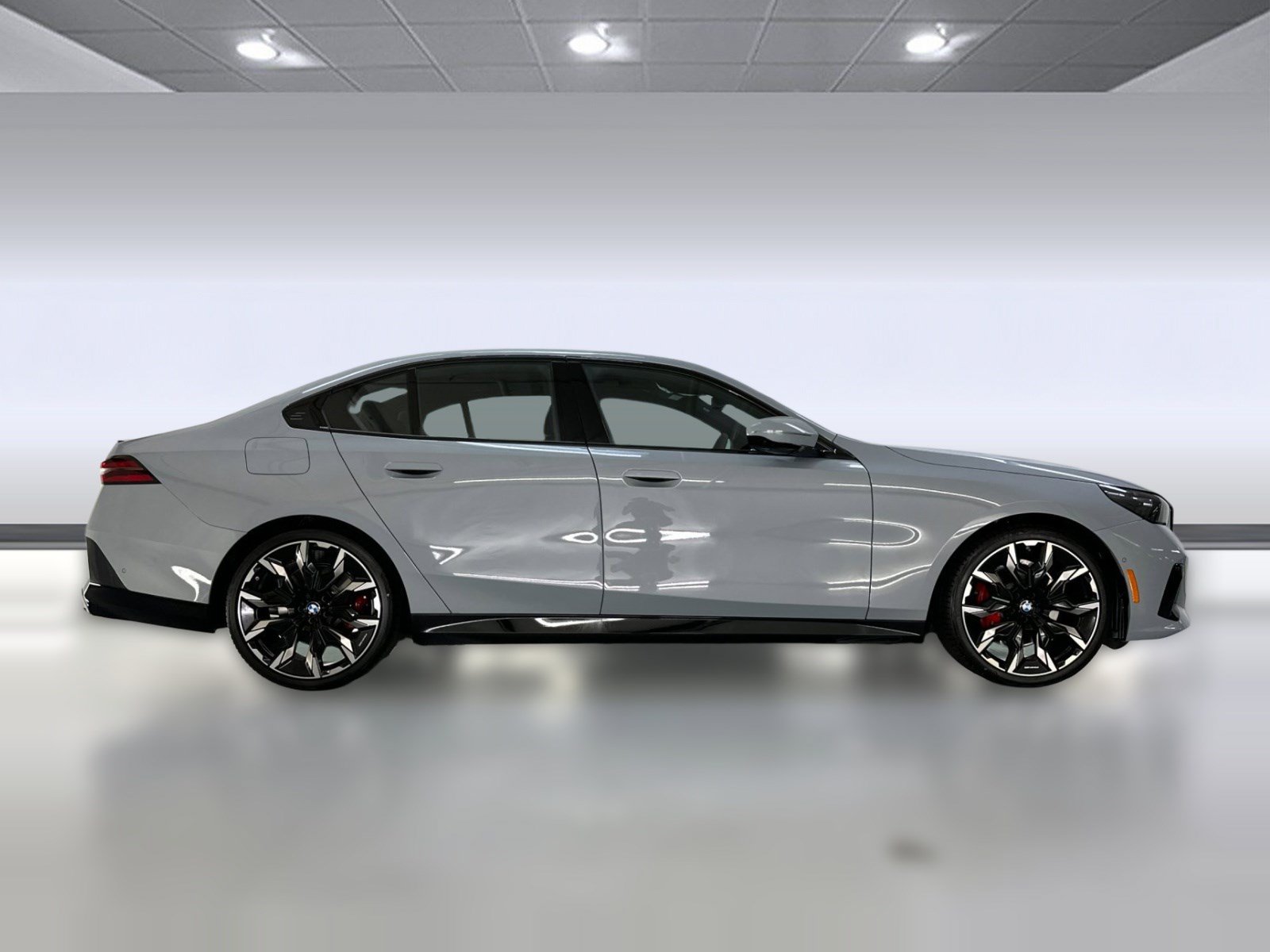 Used 2026 BMW 530i w/ M Sport Package RWD image 7