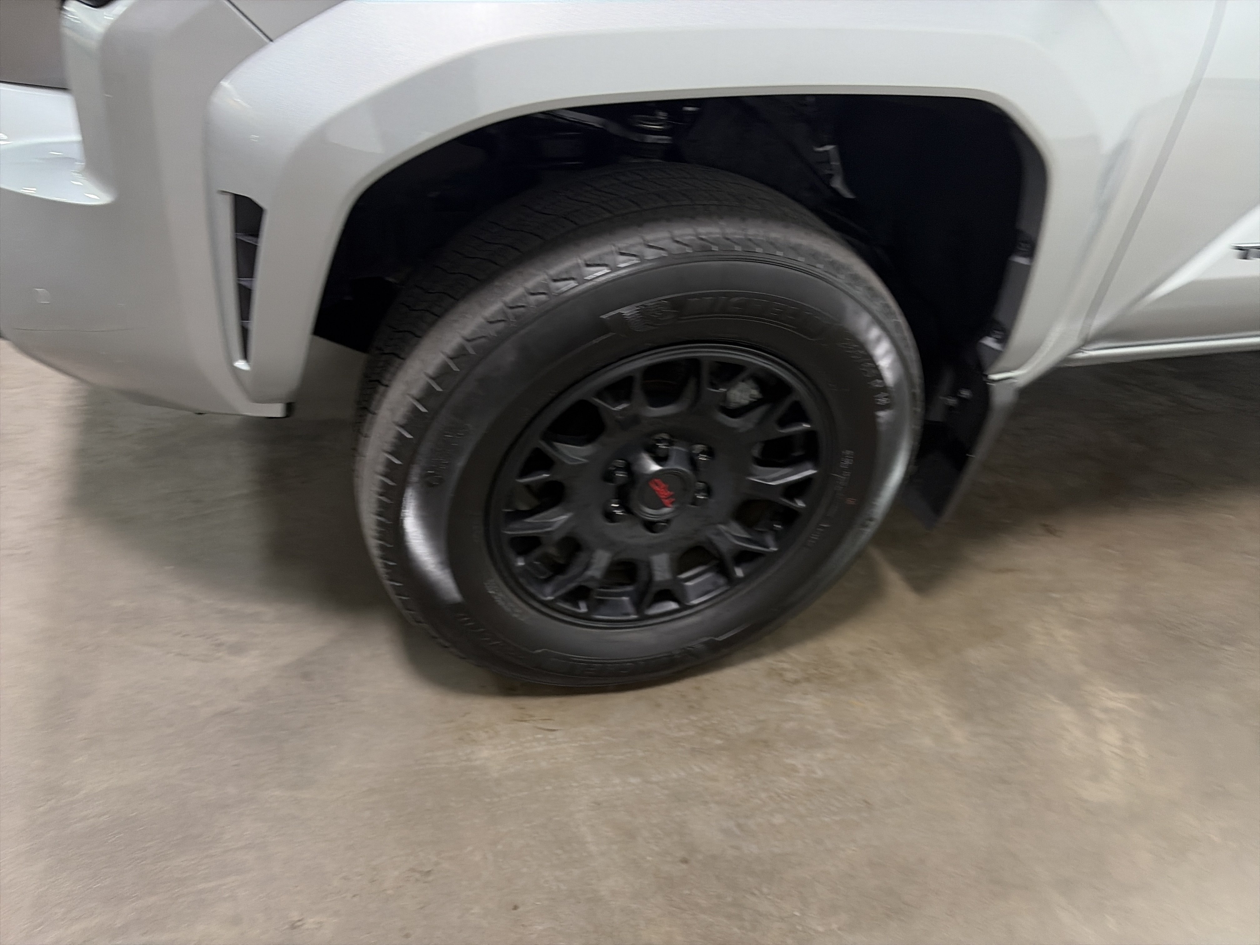 Used 2024 Toyota Tacoma TRD Sport w/ TRD Sport Upgrade Package AWD/4WD image 9