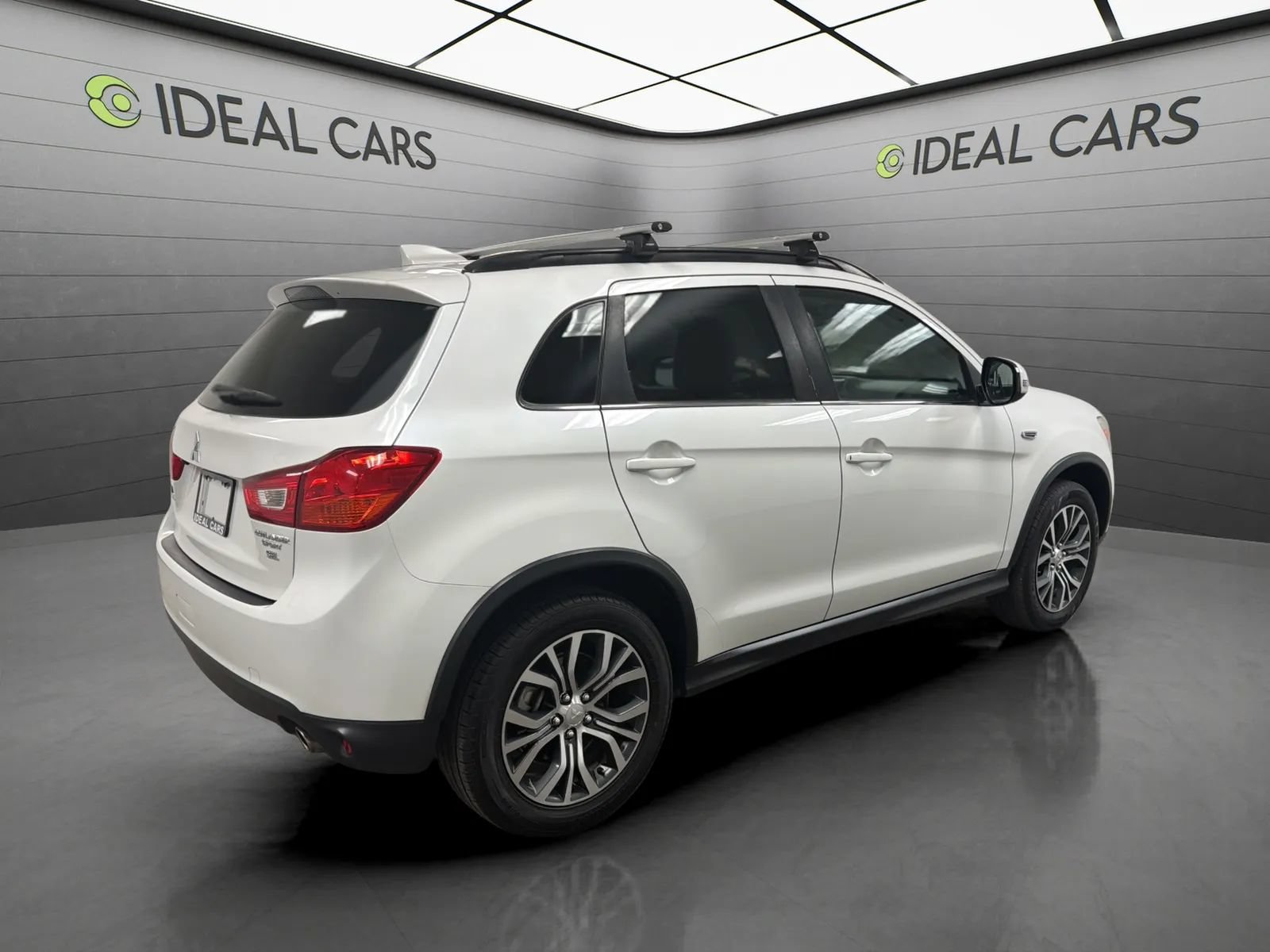 Used 2017 Mitsubishi Outlander Sport SEL FWD image 5