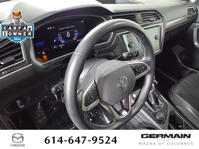 Used 2022 Volkswagen Tiguan SE AWD/4WD image 16