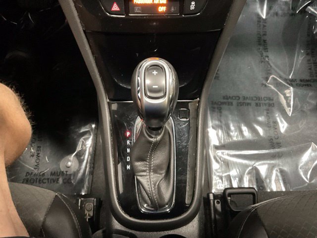 Used 2021 Buick Encore Preferred FWD image 36