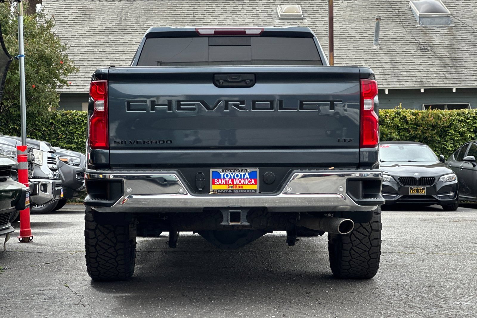 Used 2020 Chevrolet Silverado 2500 LTZ w/ LTZ Plus Package RWD image 5