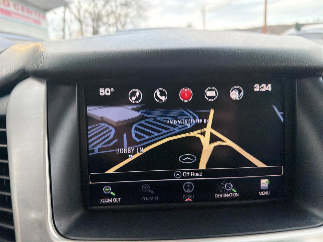 Used 2016 GMC Yukon XL SLT w/ Open Road Package image 26