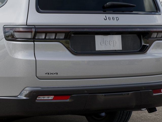 New 2026 Jeep Grand Wagoneer L Limited AWD/4WD image 13
