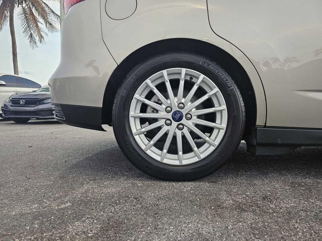 Used 2015 Ford C-MAX SEL w/ Equipment Group 303A image 19