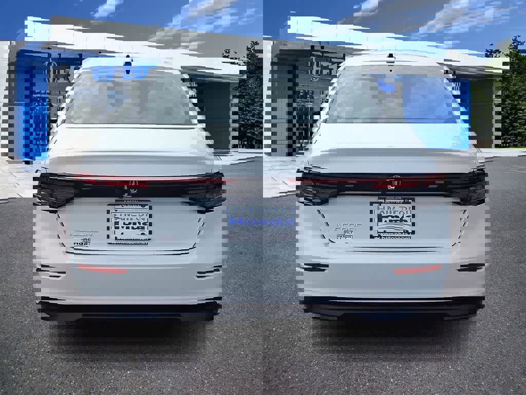 Certified 2025 Honda Accord SE image 23