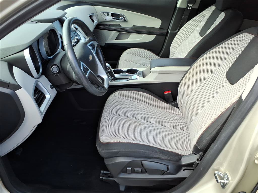 Used 2015 Chevrolet Equinox LT FWD image 12