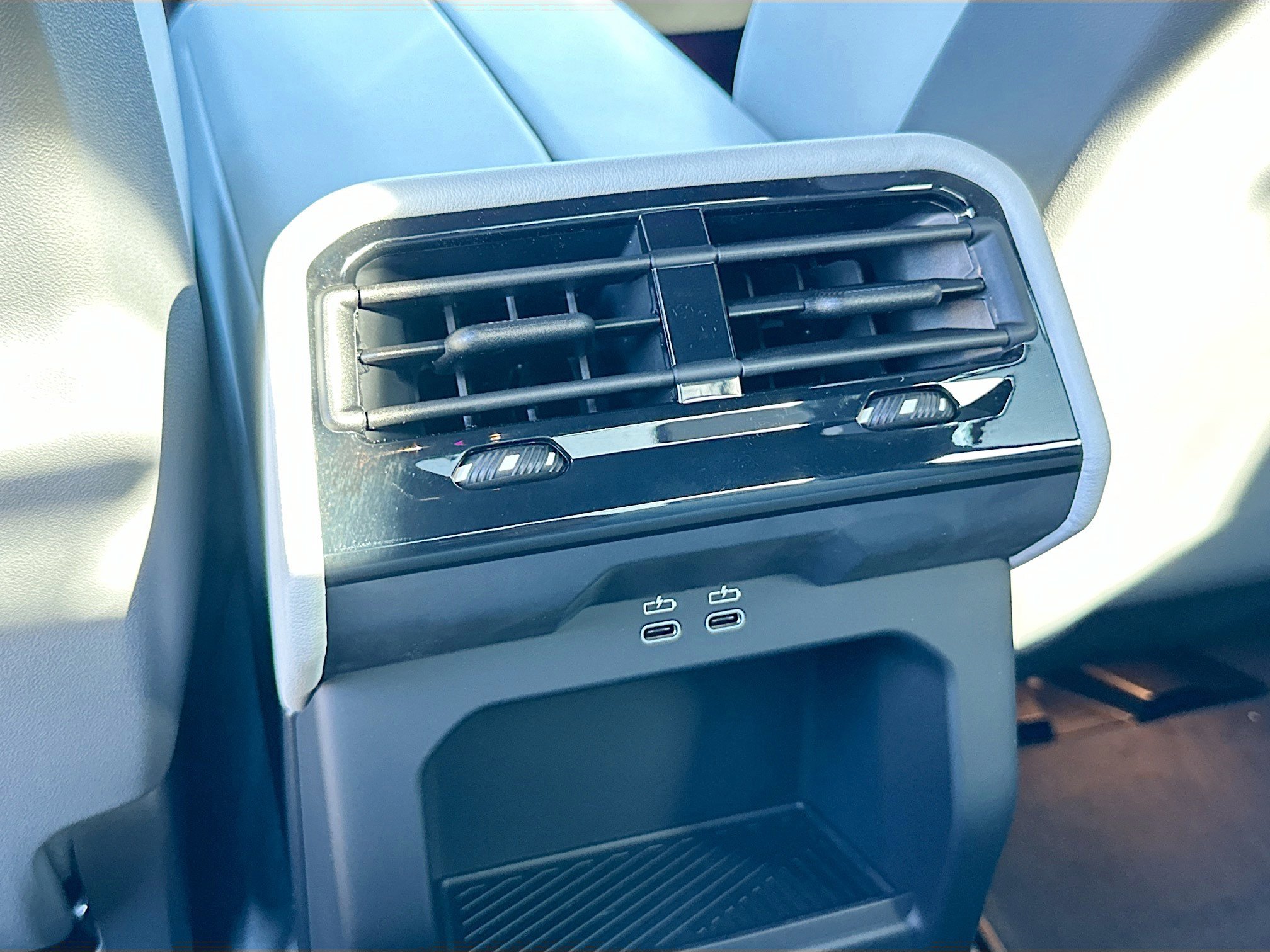 New 2026 BMW 550e xDrive w/ Executive Package image 20