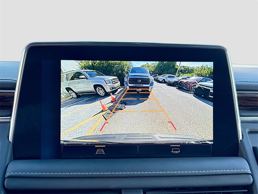 Used 2023 Chevrolet Tahoe Premier image 14