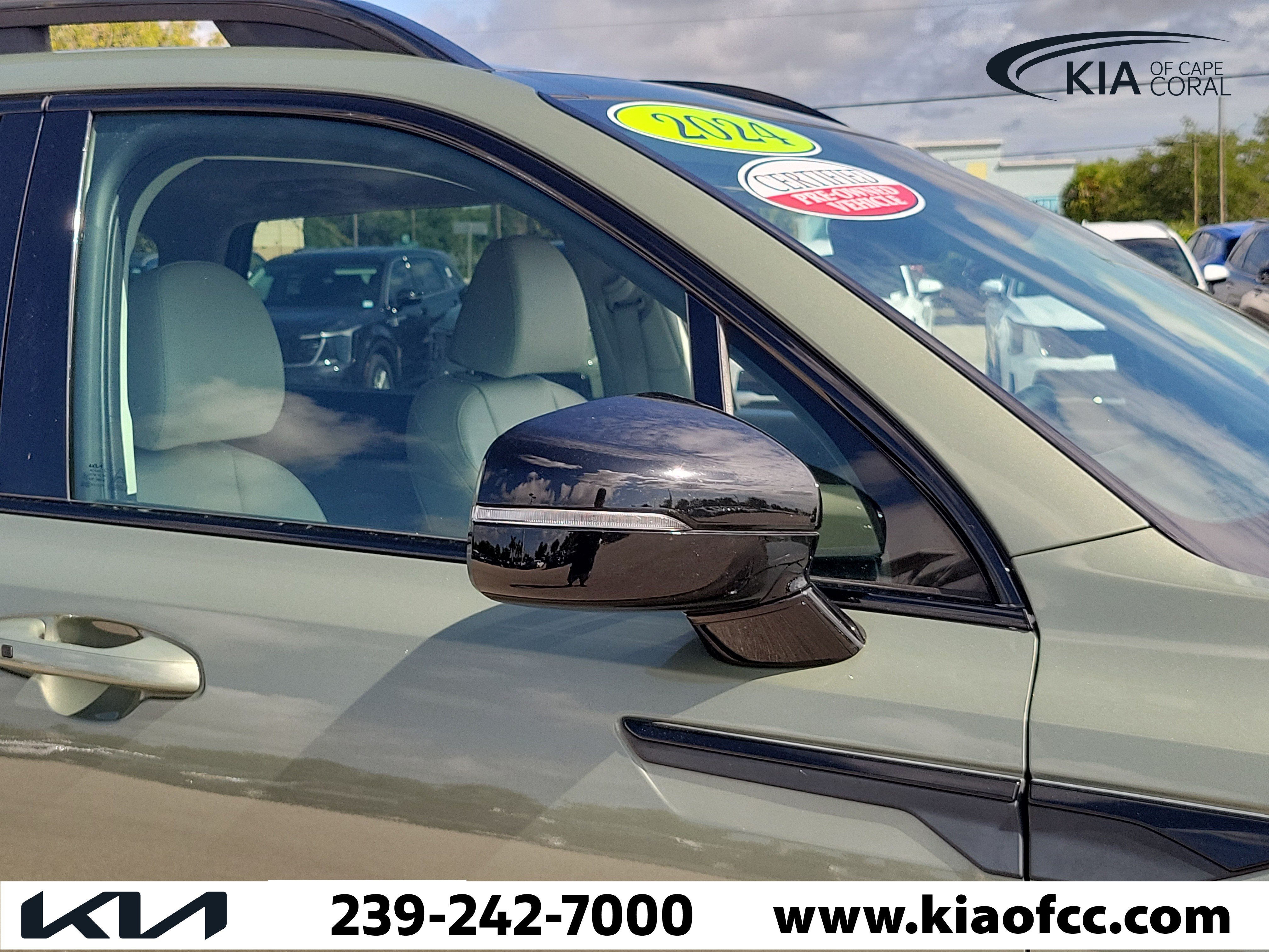 Certified 2024 Kia Sorento X-Line EX AWD/4WD image 8