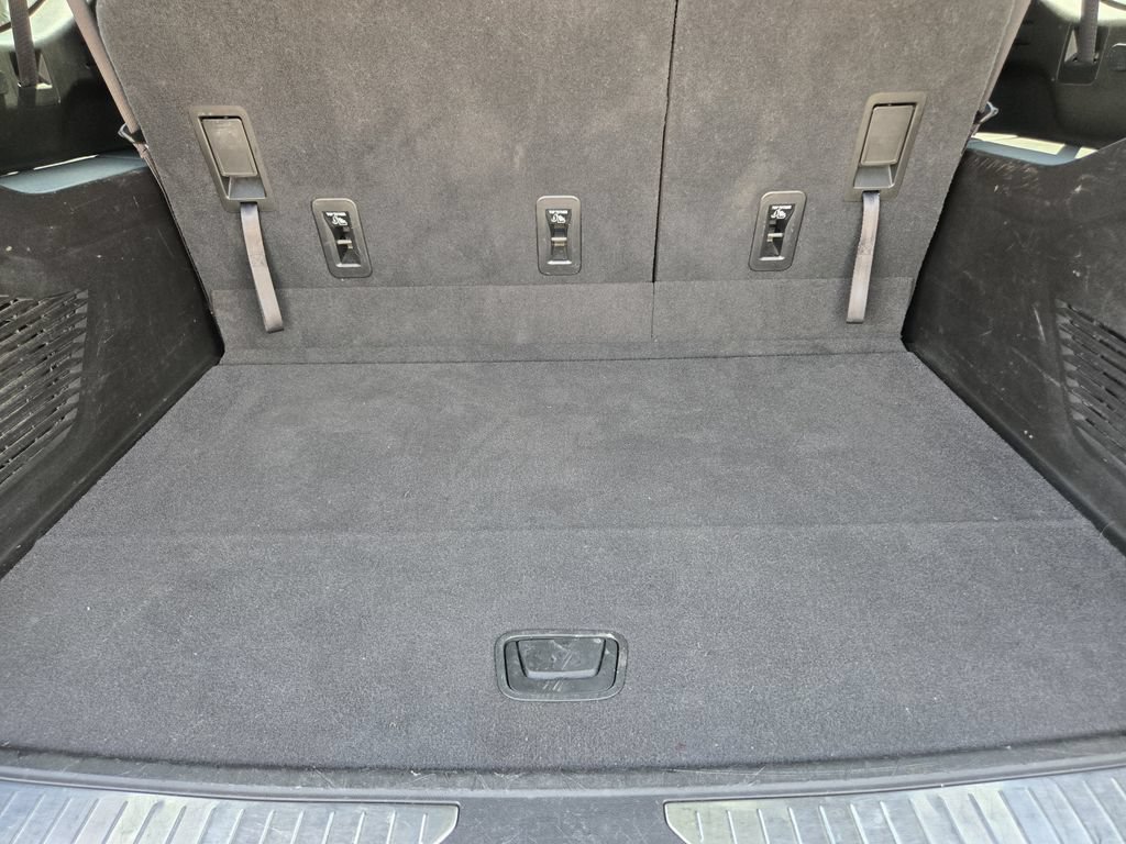 Used 2021 Chevrolet Suburban Z71 AWD/4WD image 37