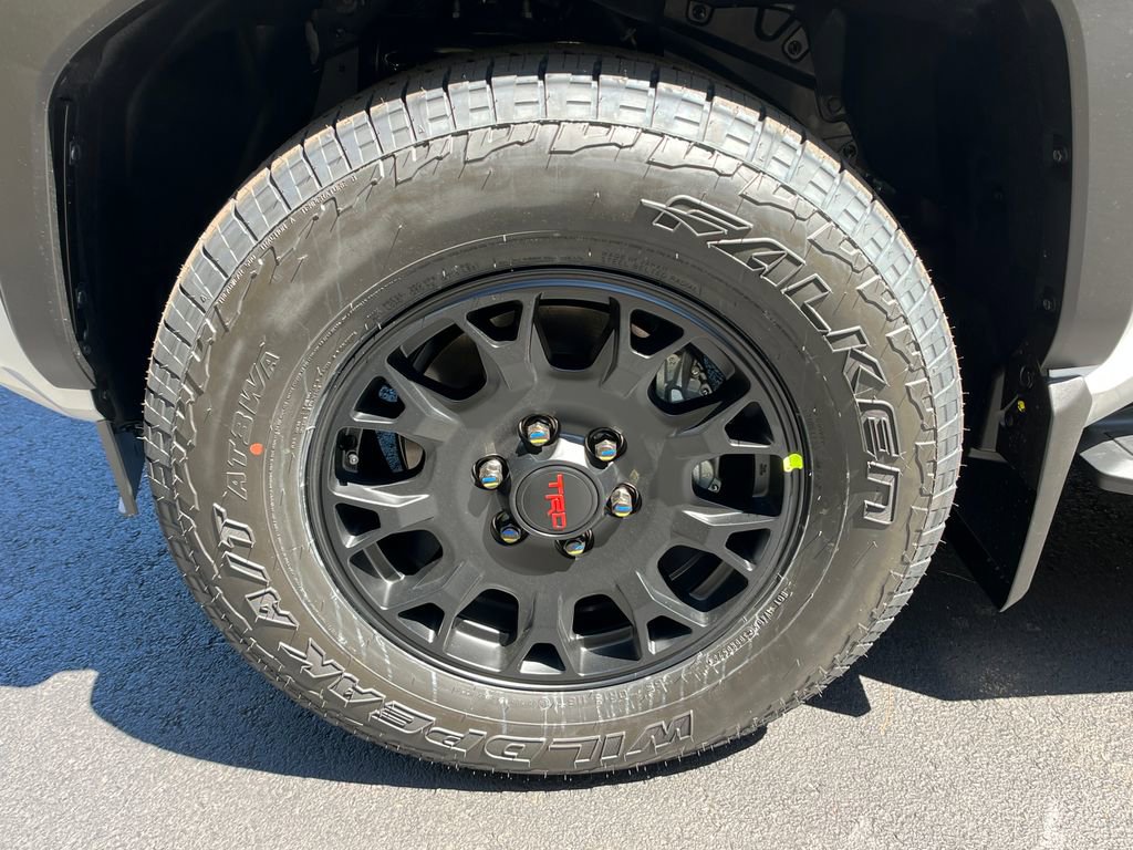 New 2026 Toyota 4Runner TRD Off-Road Premium AWD/4WD image 16
