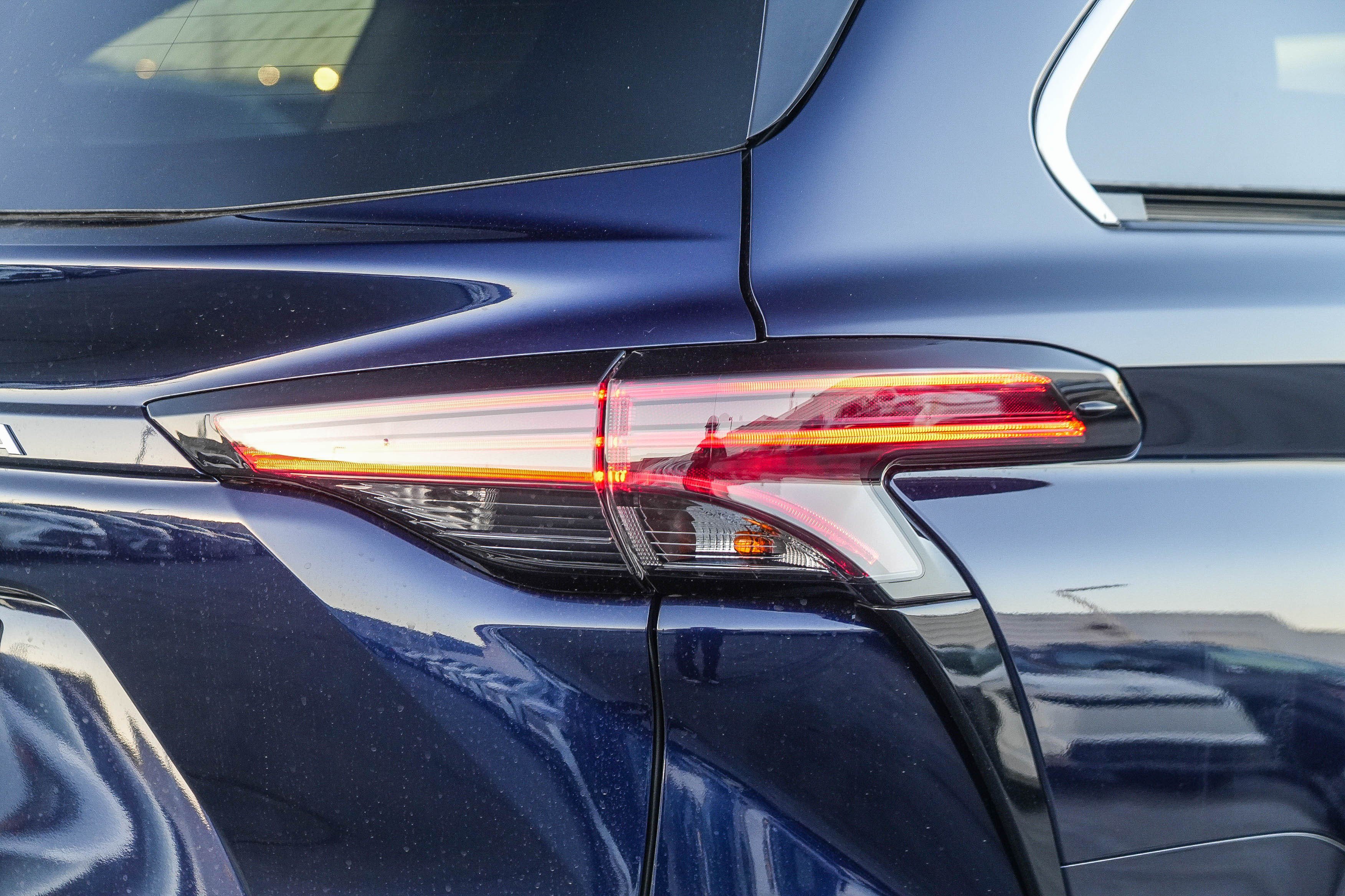 New 2026 Toyota Sienna Platinum AWD/4WD image 10