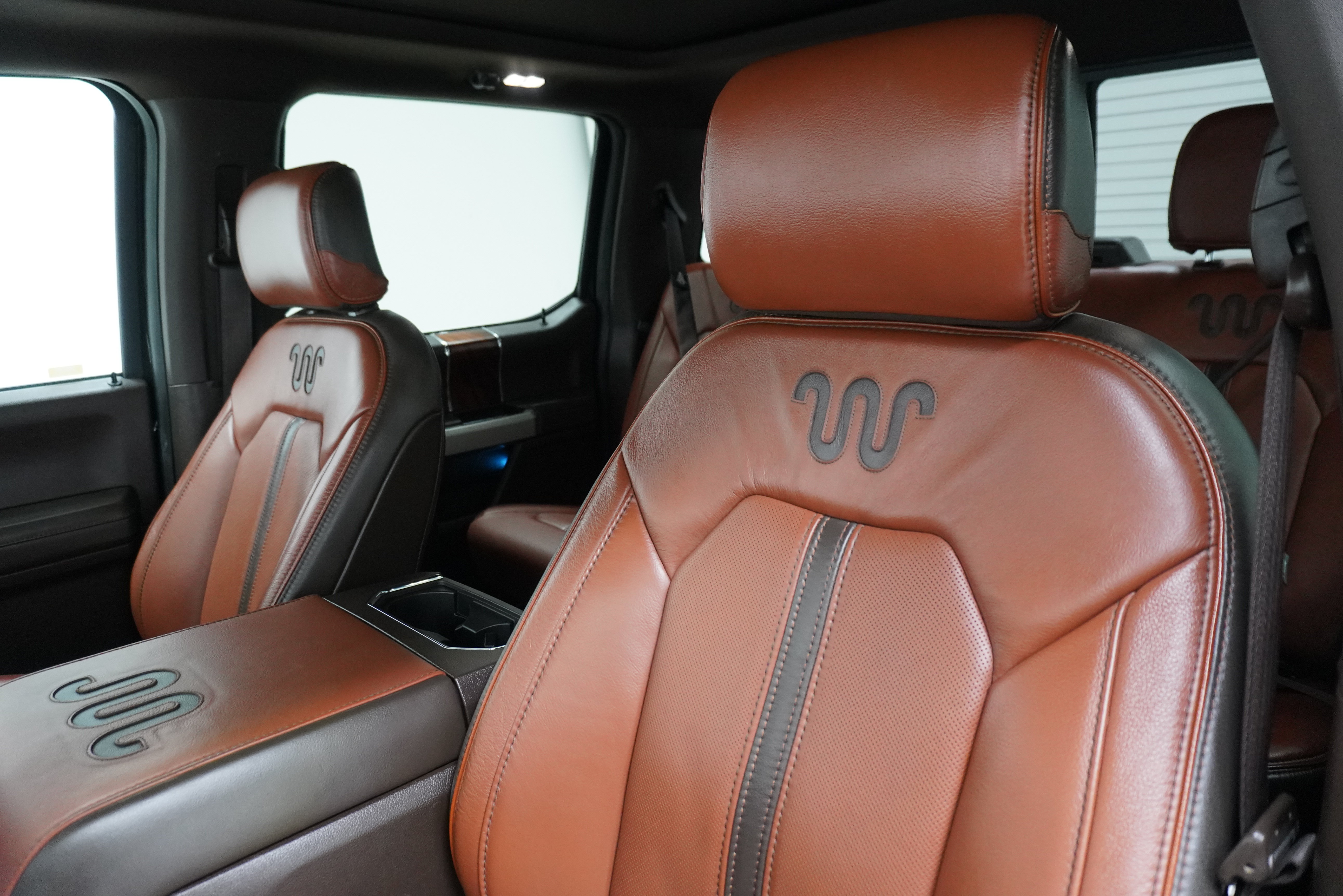 Used 2018 Ford F150 King Ranch w/ Equipment Group 601A Luxury AWD/4WD image 12