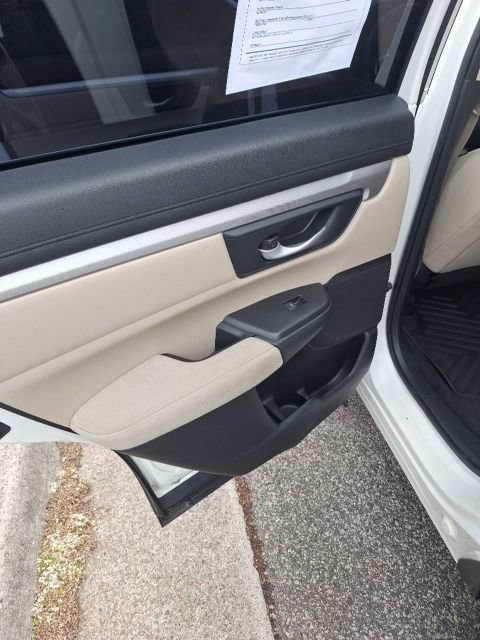 Used 2017 Honda CR-V LX image 15