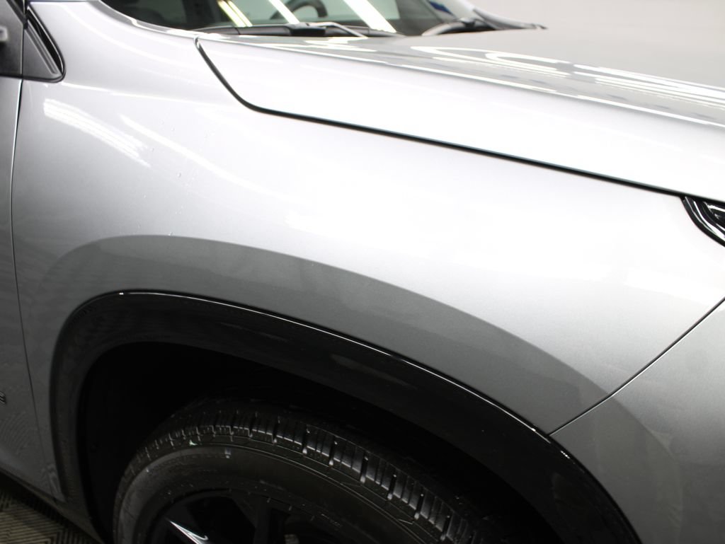 Used 2026 Chevrolet Traverse RS AWD/4WD image 43