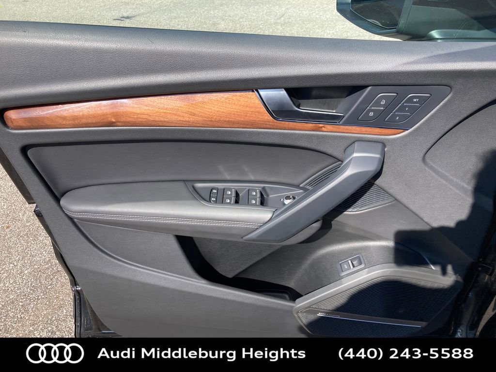 Certified 2023 Audi Q5 2.0T Premium Plus w/ Premium Plus Package image 13
