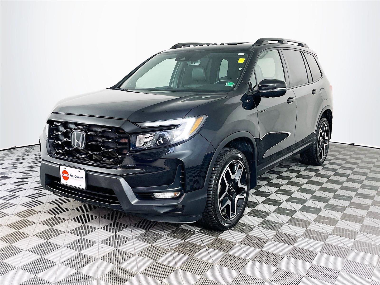 Used 2023 Honda Passport Elite image 3