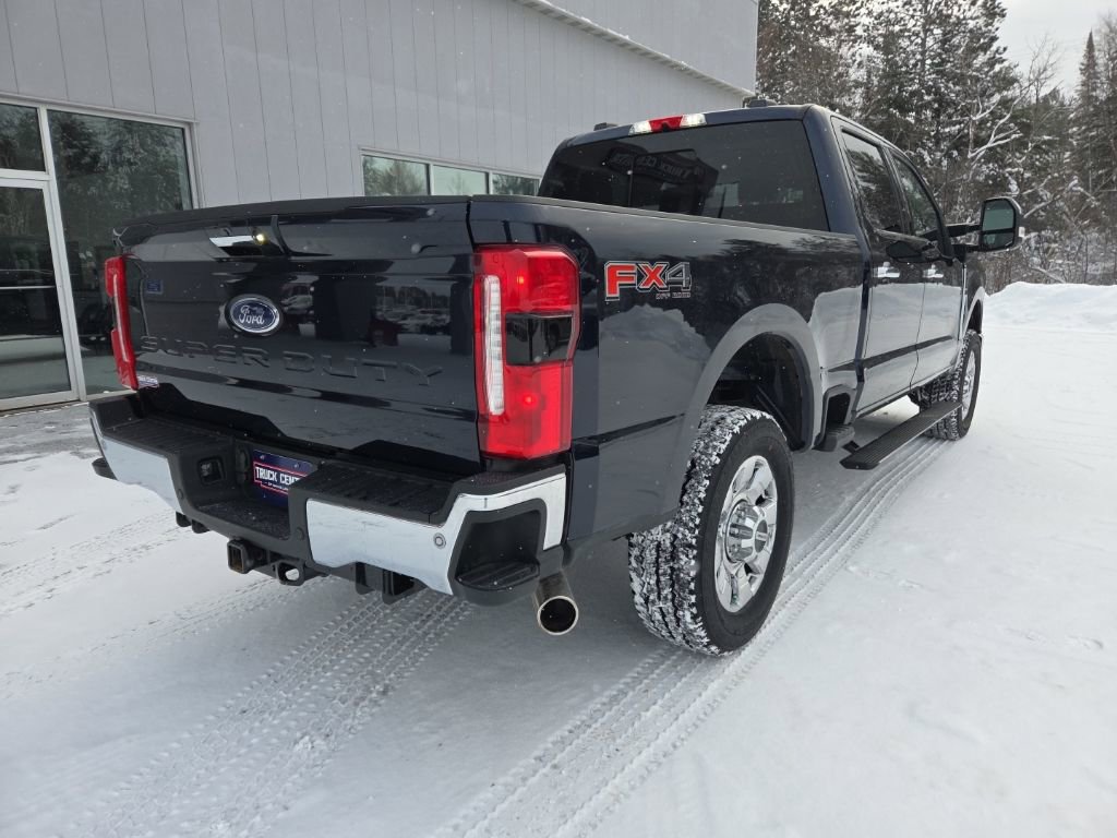 Used 2023 Ford F250 Lariat w/ Lariat Ultimate Package image 3