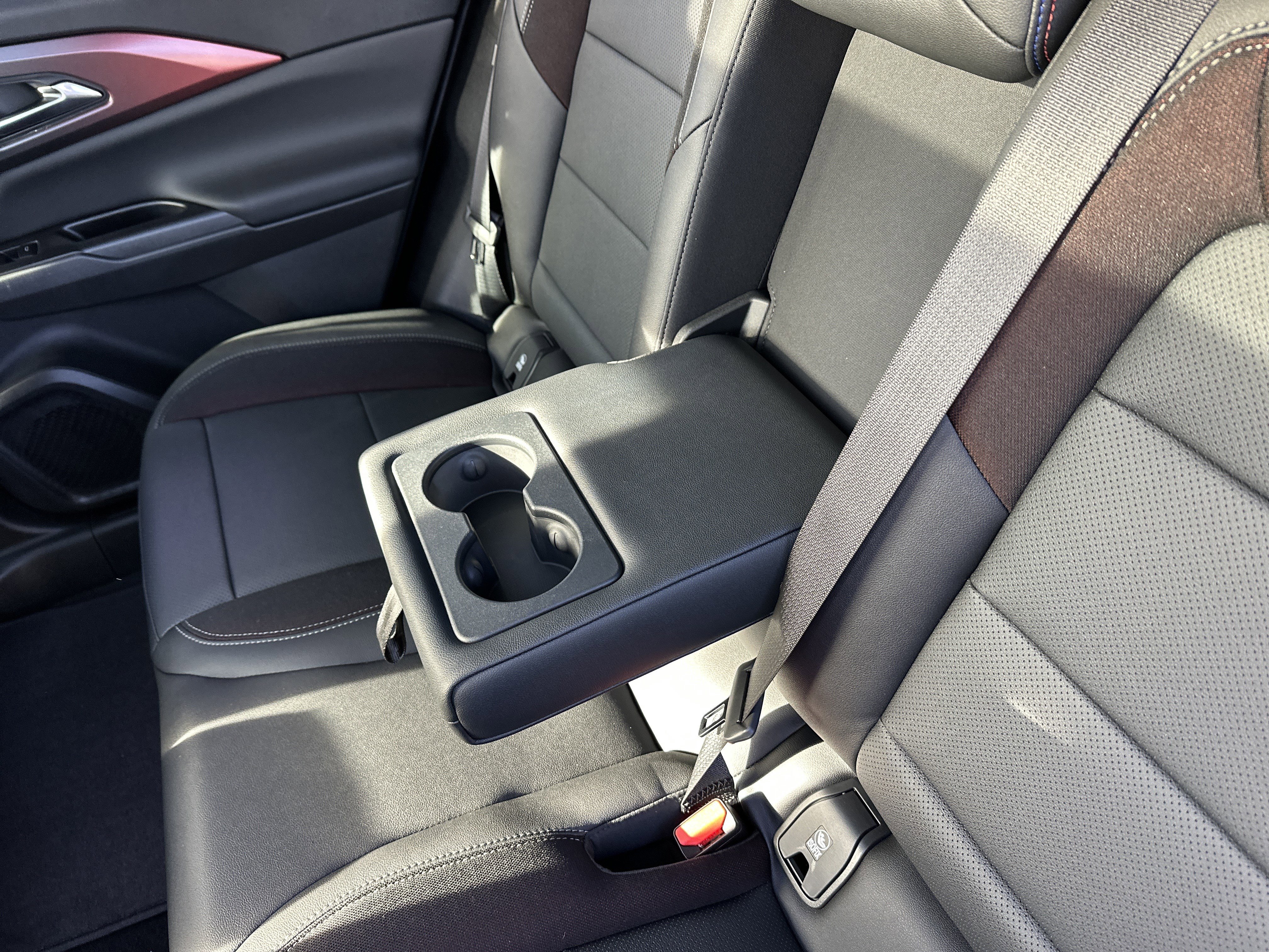 New 2026 Chevrolet Equinox EV RS image 14