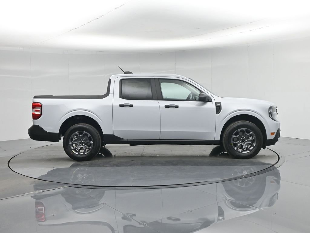 New 2026 Ford Maverick XLT image 24