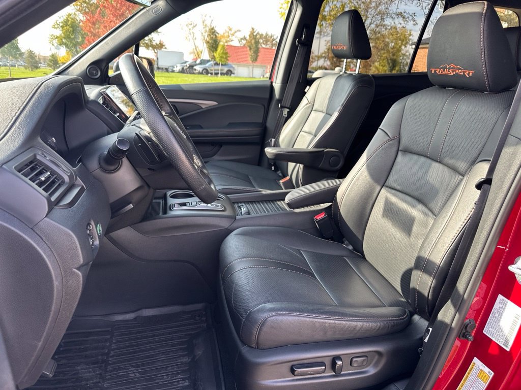 Used 2022 Honda Passport TrailSport image 16