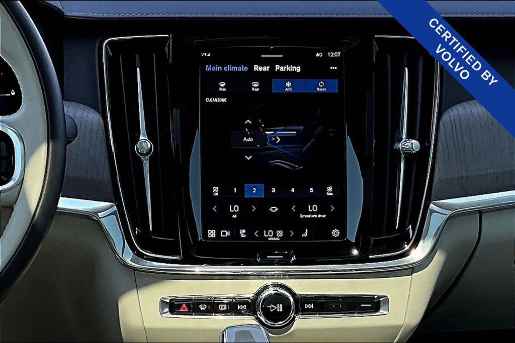 Certified 2024 Volvo S90 T8 Ultimate w/ Lounge Package image 8