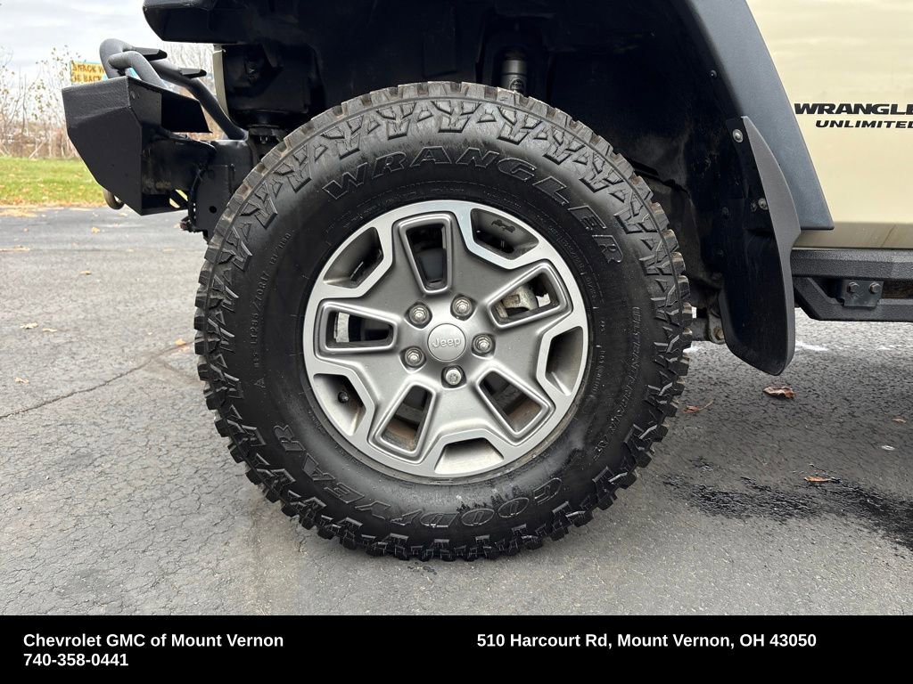 Used 2017 Jeep Wrangler Unlimited Rubicon w/ Cold Weather Group image 26