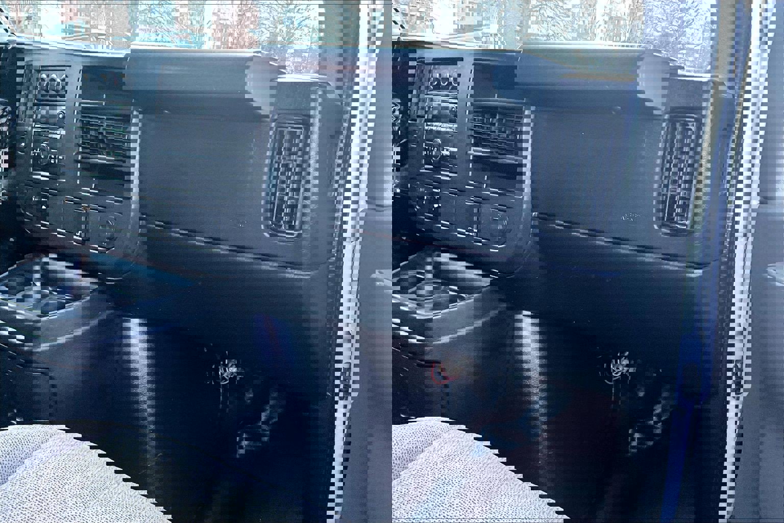 Used 2017 Chevrolet Express 3500 image 14