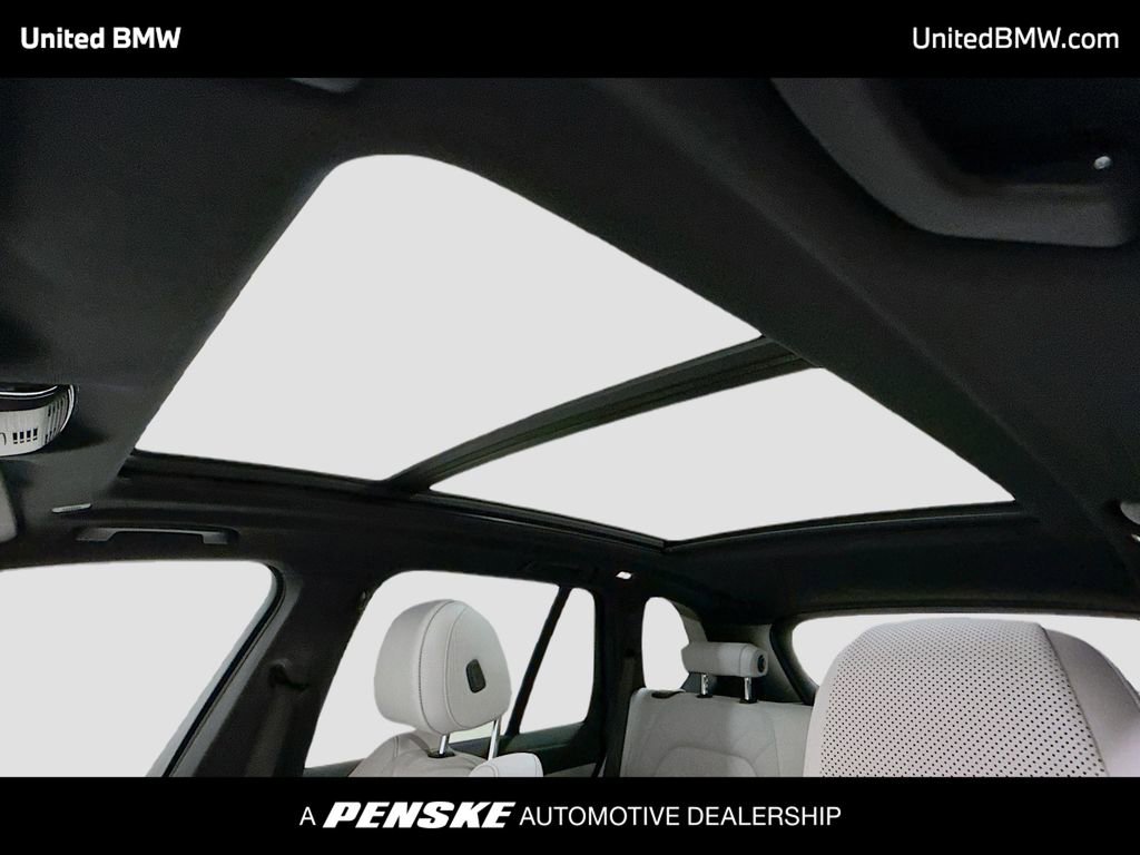 Certified 2024 BMW X5 xDrive40i w/ M Sport Package image 12