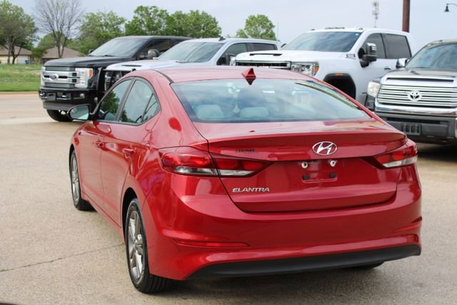 Used 2017 Hyundai Elantra SE FWD image 5