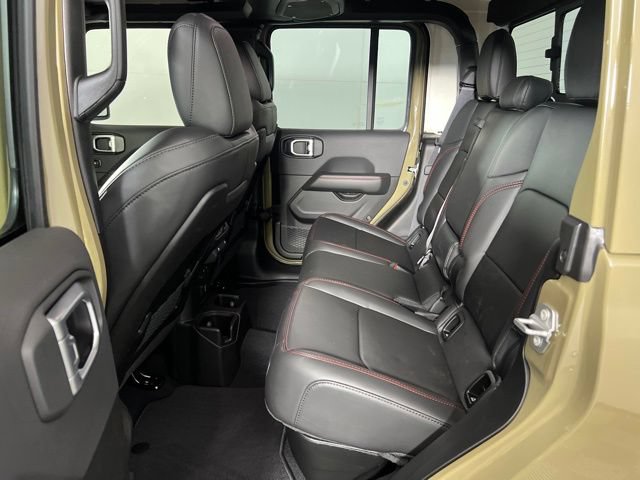 New 2026 Jeep Gladiator Rubicon w/ Steel Power Dome Hood Package AWD/4WD image 10