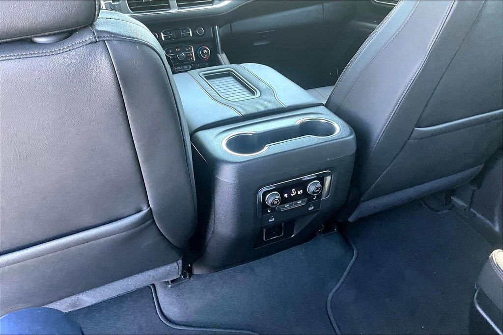 Used 2024 Chevrolet Tahoe RST w/ Luxury Package AWD/4WD image 12