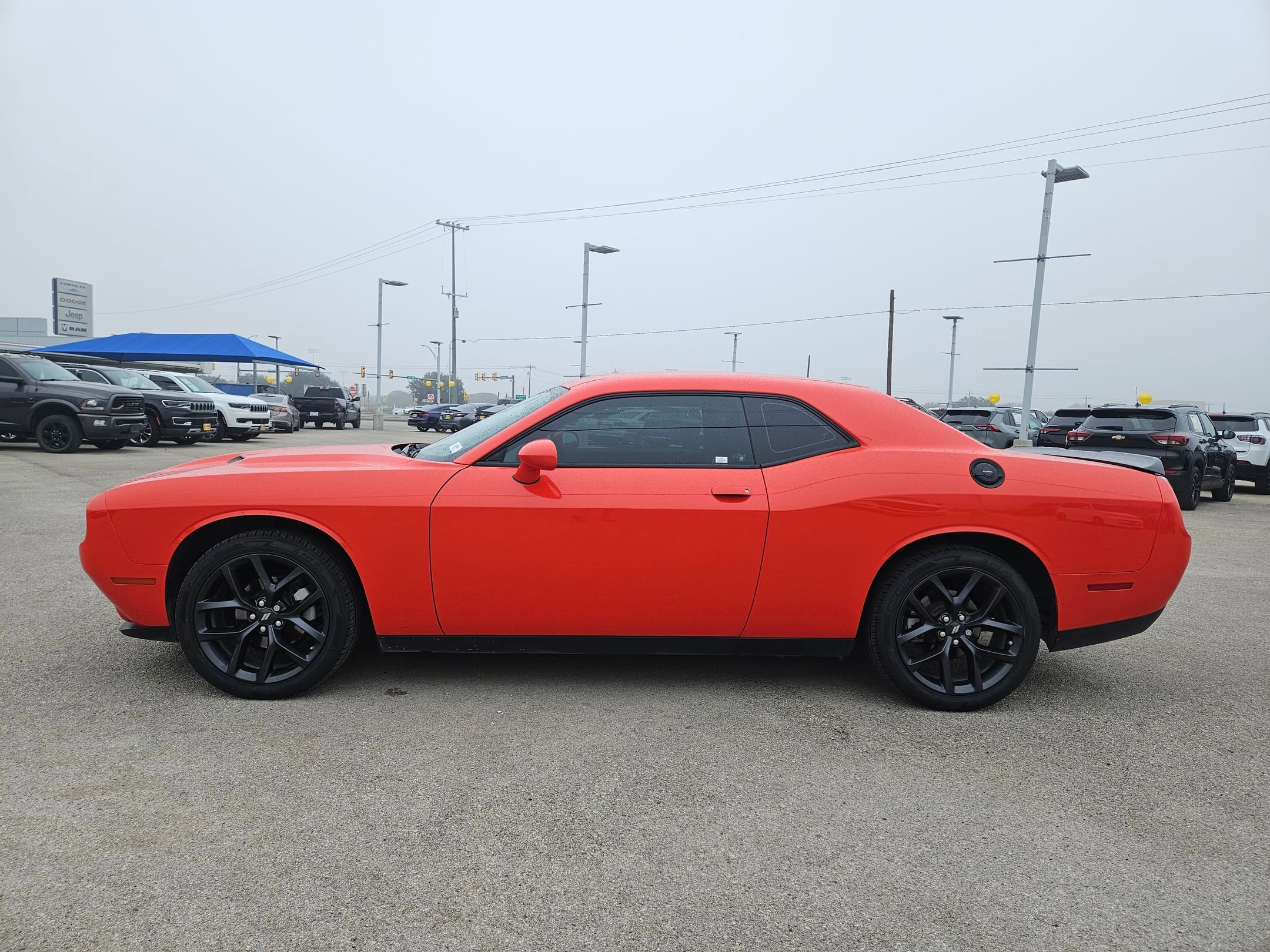 Certified 2023 Dodge Challenger SXT w/ Blacktop Package image 6