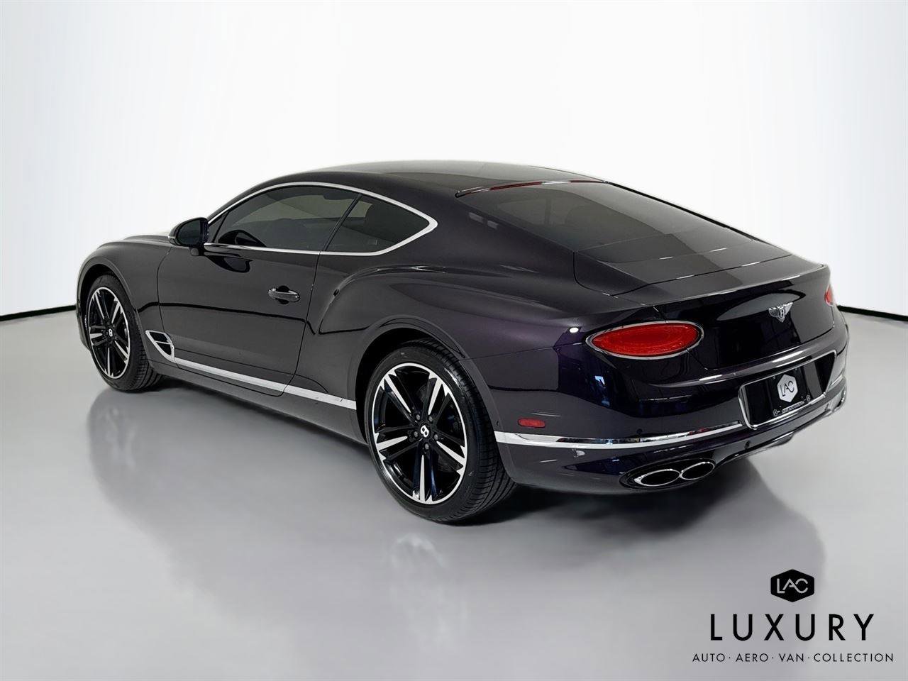 Used 2021 Bentley Continental GT image 8