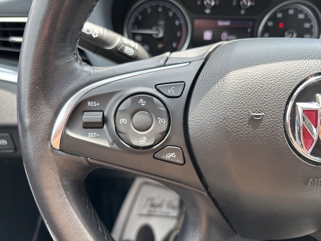 Used 2021 Buick Enclave Premium w/ Sun and Sites Package image 18